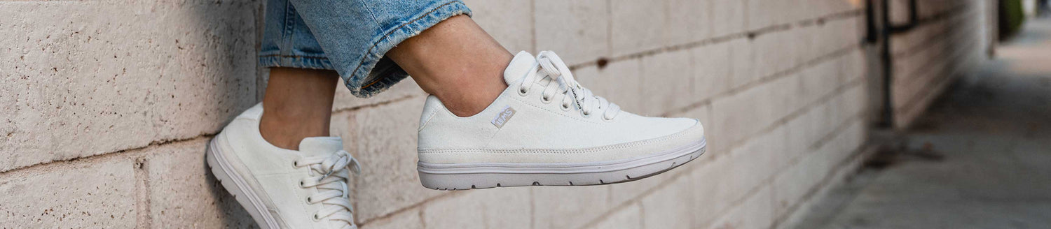 Women's Everyday Shoes & Boots