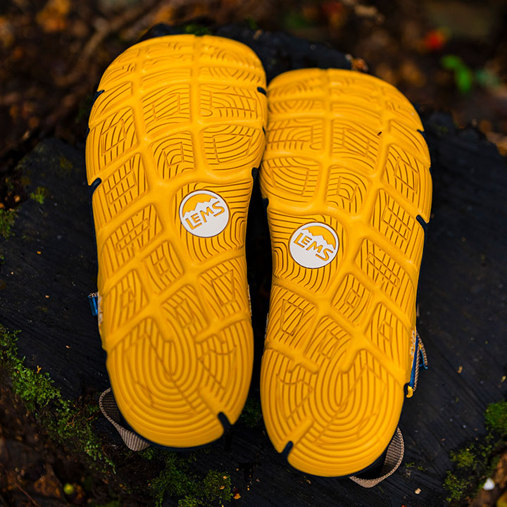 FULL RUBBER OUTSOLE