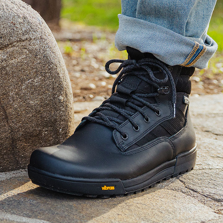 FULL-GRAIN LEATHER