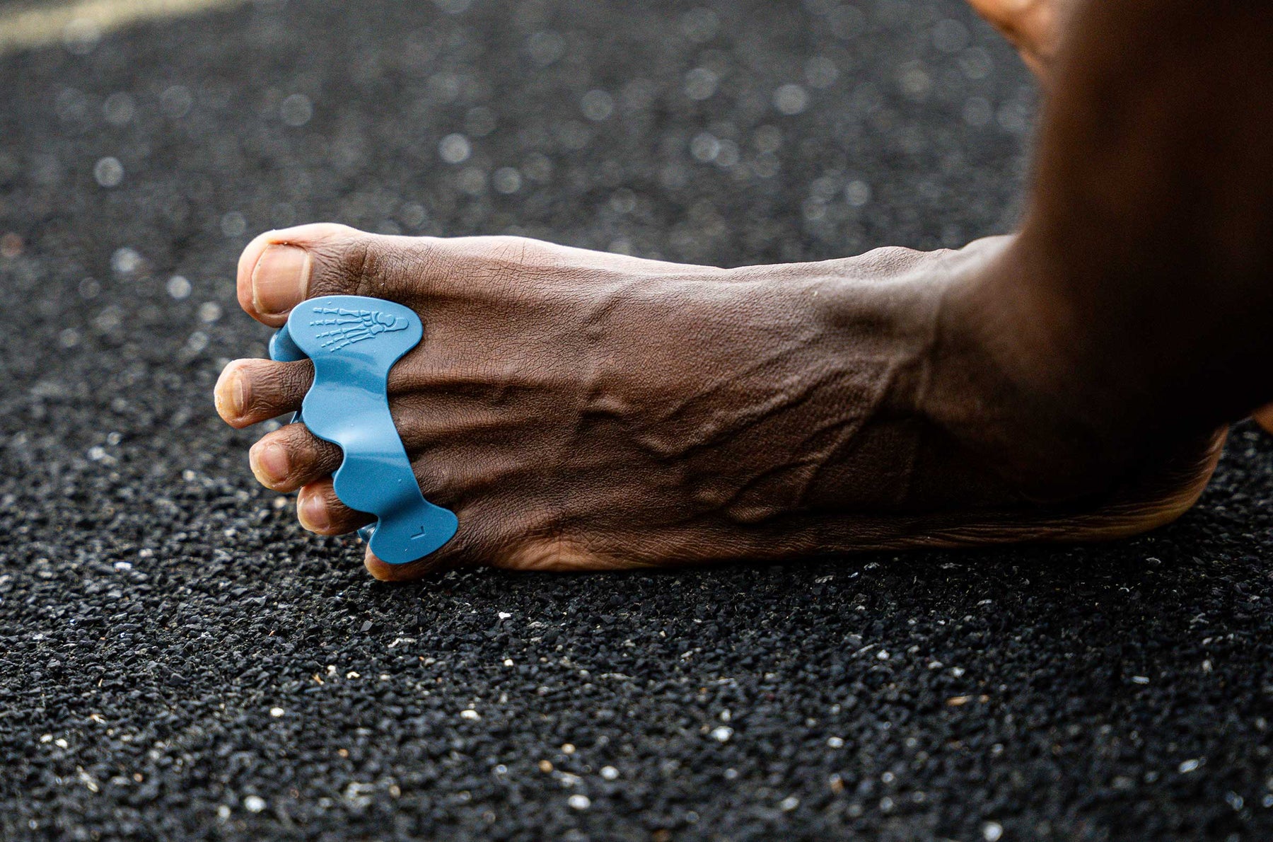 Correct Toes Sport In-Shoe Toe Spacers - Correct Toes Sport on bare foot