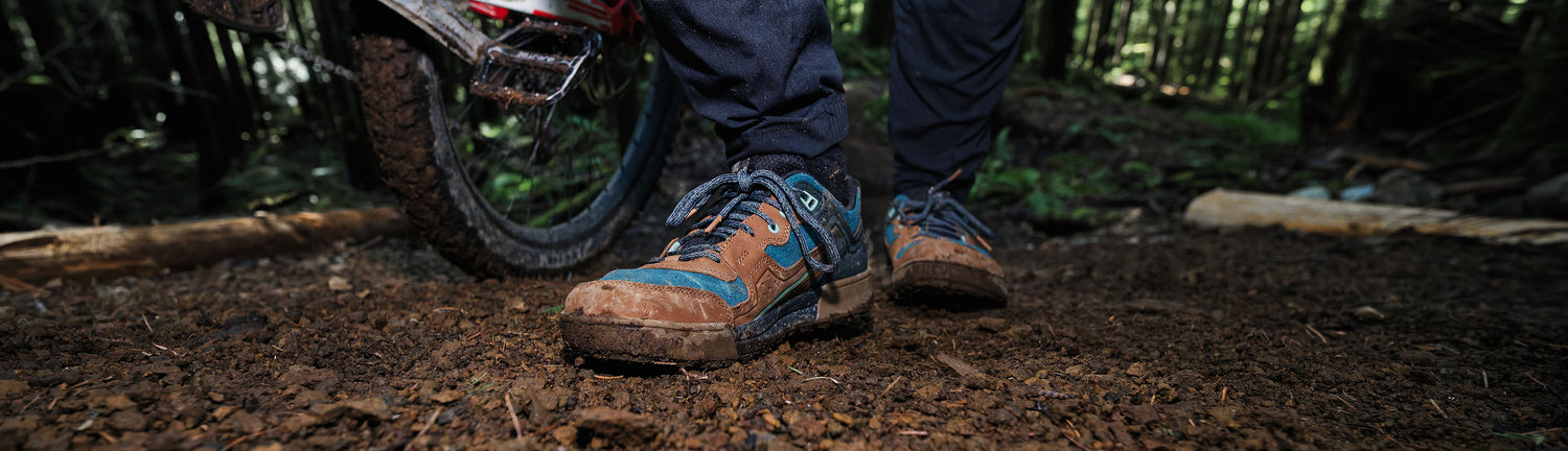 Trail Thrasher Astroid being worn while mountain biking out on the trail