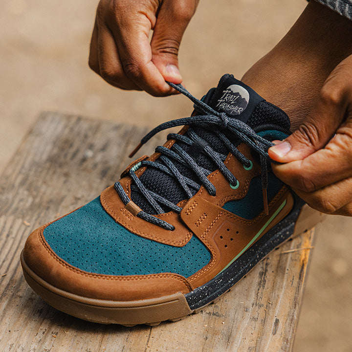 Trail Thrasher Astroid being tied on foot