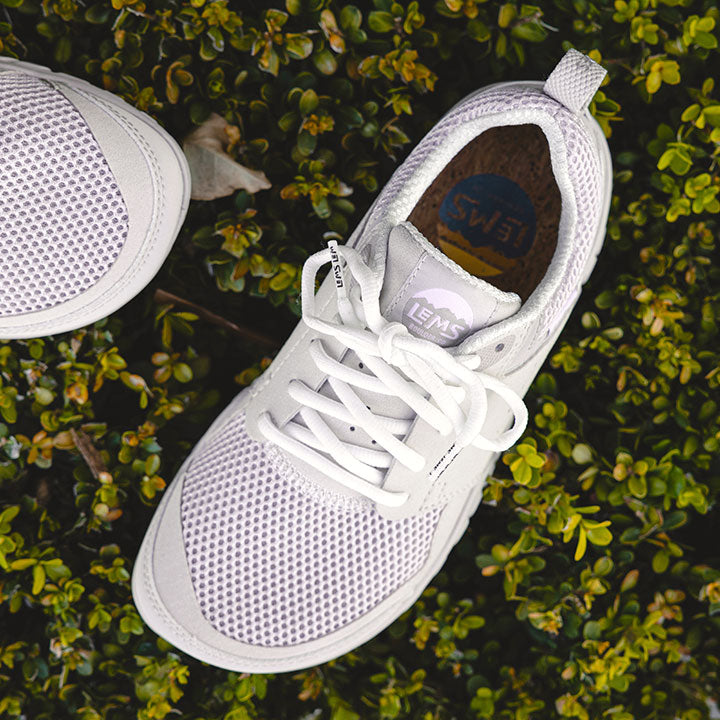 WIDE TOE BOX
