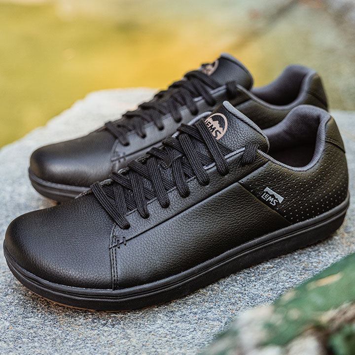 LEATHER UPPER