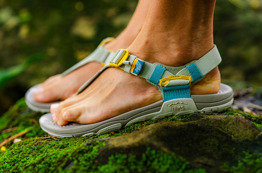 Women's Switchback Sandal Knit - Dew